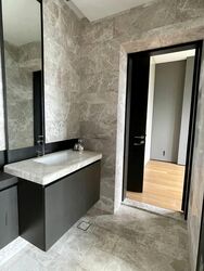 OUE Twin Peaks (D9), Condominium #571748411